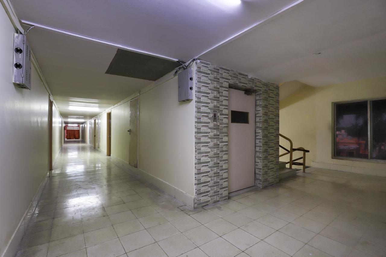 Oyo Hotel Park Veraval Exterior photo